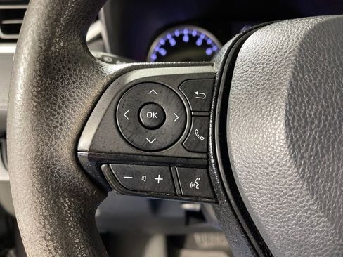 Certified 2021 Toyota RAV4 LE image 28