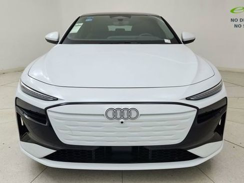 Used 2025 Audi A6 e-tron Premium Plus w/ Premium Plus RWD image 2