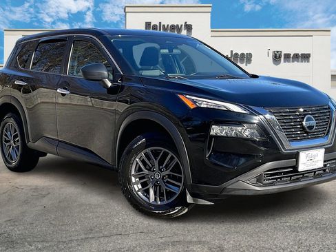 Used 2021 Nissan Rogue S image 11