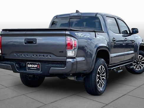 Used 2021 Toyota Tacoma TRD Sport w/ Technology Package AWD/4WD image 13