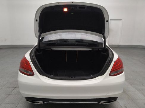 Used 2018 Mercedes-Benz C 300 Sedan image 29