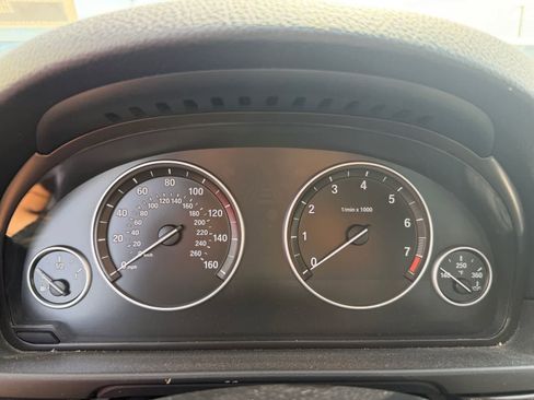 Used 2014 BMW 535i xDrive Sedan AWD/4WD image 12