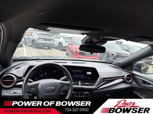 Certified 2024 Chevrolet Trax RS w/ Driver Confidence Package FWD image 7