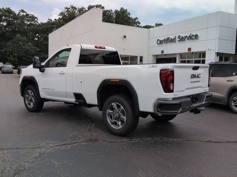 New 2026 GMC Sierra 2500 SLE w/ Max Trailering Package AWD/4WD image 7