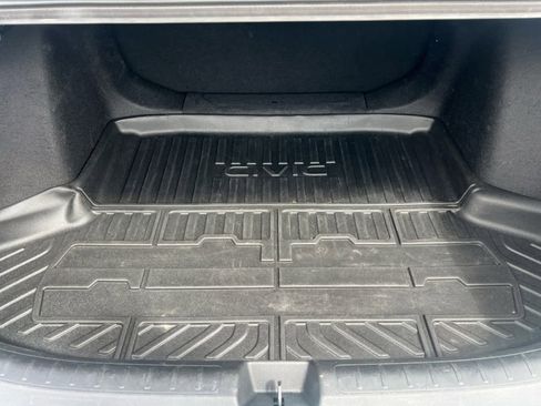 Used 2024 Honda Civic LX image 5