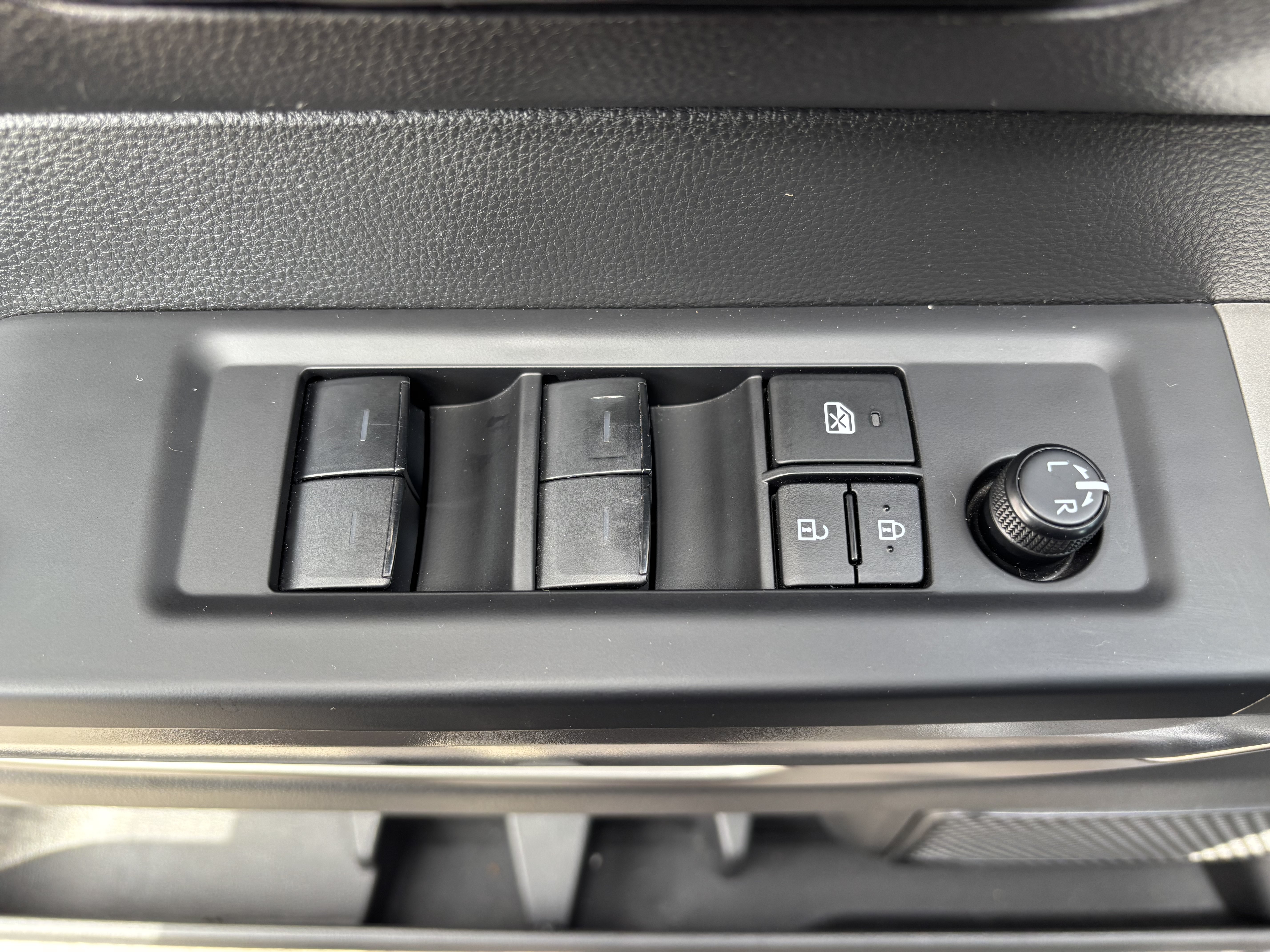 Used 2024 Toyota Tundra SR5 AWD/4WD image 16