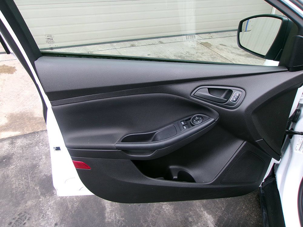 Used 2016 Ford Focus S FWD image 14