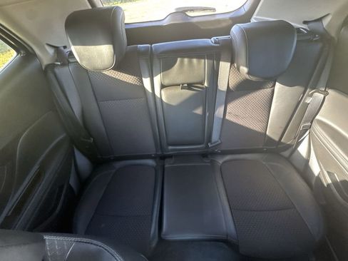 Used 2020 Buick Encore Preferred image 24