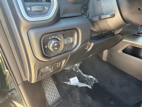 New 2026 RAM 1500 Big Horn AWD/4WD image 20