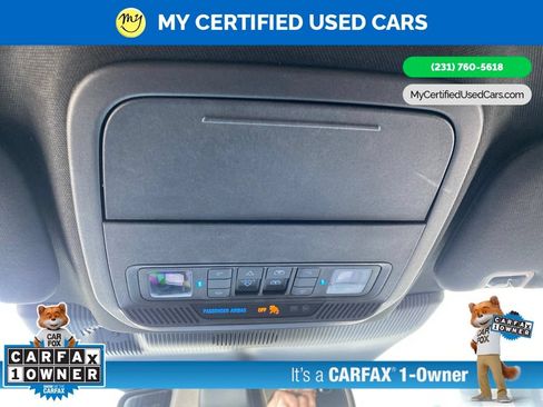 Used 2025 Ford Explorer ST-Line w/ Premium Package AWD/4WD image 35