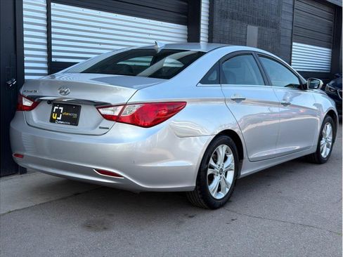 Used 2011 Hyundai Sonata Limited FWD image 9