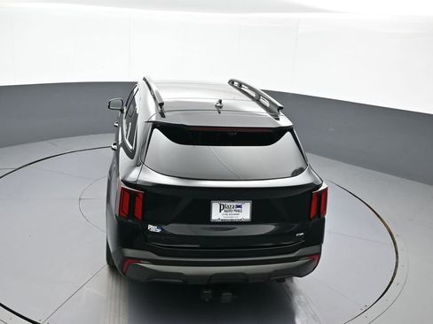 Certified 2025 Kia Sorento SX Prestige image 41