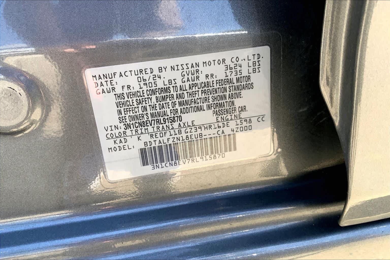 Used 2024 Nissan Versa SV FWD image 33