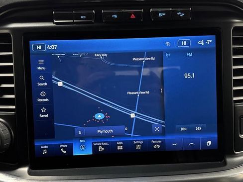 Used 2022 Ford F150 Lariat w/ Equipment Group 502A High image 10