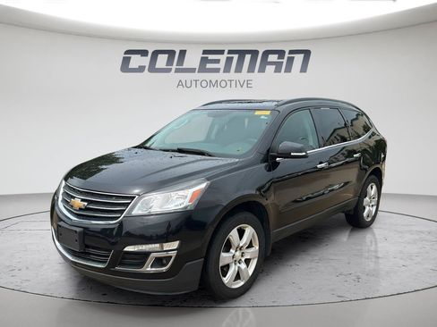 Used 2017 Chevrolet Traverse LT w/ Style and Technology Package AWD/4WD image 1
