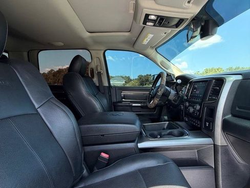 Used 2018 RAM 2500 Laramie w/ Sport Appearance Group AWD/4WD image 14