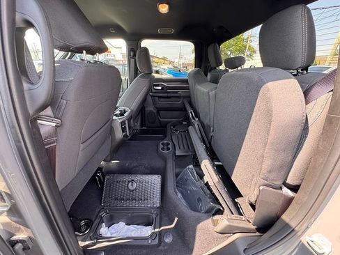 New 2026 RAM 2500 Big Horn AWD/4WD image 14