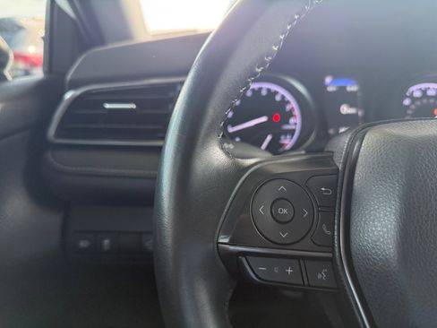 Used 2023 Toyota Camry SE w/ Convenience Package FWD image 17