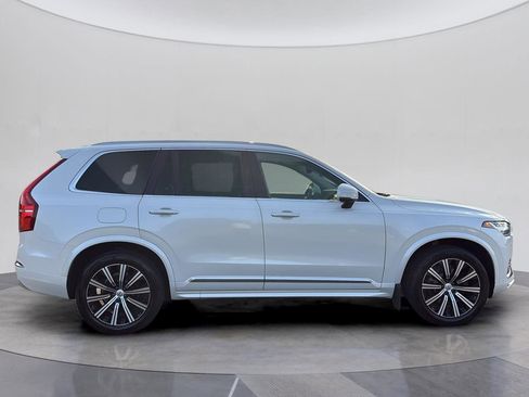 Used 2022 Volvo XC90 T6 Inscription w/ Climate Package image 8