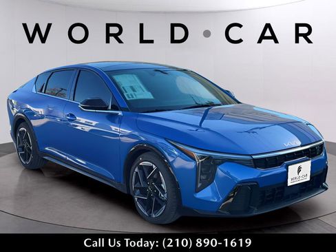 New 2025 Kia K4 GT-Line Turbo w/ GT-Line Sunroof Package FWD image 1