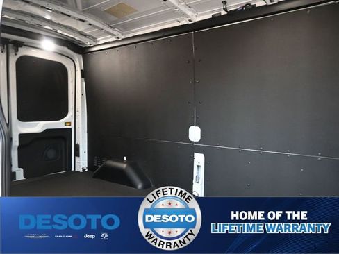 New 2026 Ford Transit 250 148 Medium Roof w/ Load Area Protection Package RWD image 14