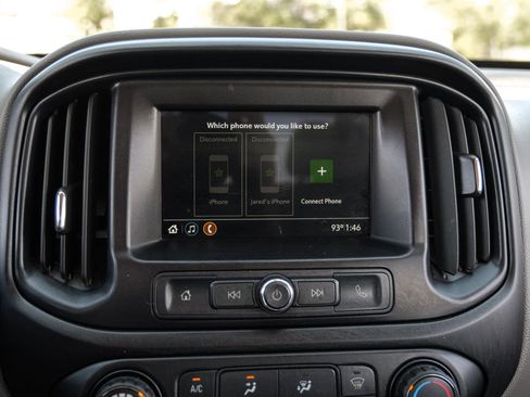 Used 2019 Chevrolet Colorado W/T w/ WT Convenience Package image 26