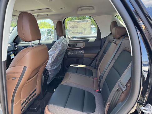 New 2026 Ford Bronco Sport Outer Banks w/ Outer Banks Tech Package+ AWD/4WD image 10