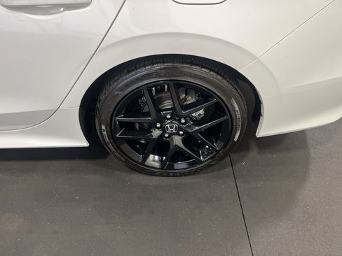 Used 2024 Honda Civic Sport image 26