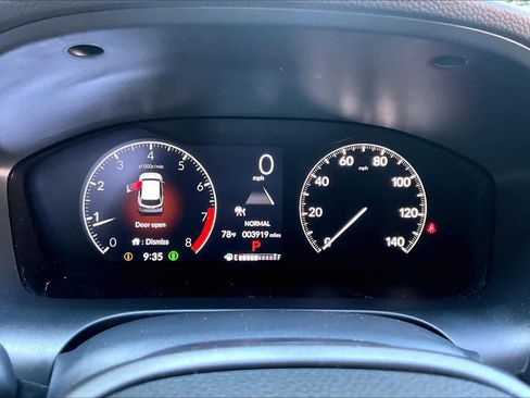 Certified 2026 Honda HR-V LX image 25