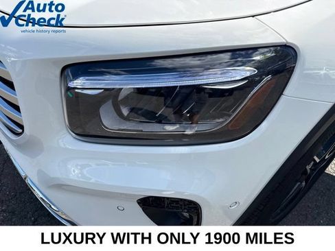 Used 2026 Mercedes-Benz GLB 250 4MATIC image 31