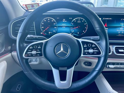 Used 2021 Mercedes-Benz GLE 350 4MATIC image 21