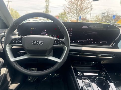 Used 2025 Audi A5 2.0T Premium w/ Convenience Package AWD/4WD image 18