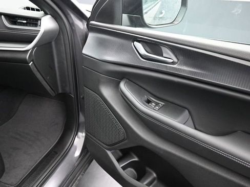New 2026 Jeep Grand Cherokee Laredo X AWD/4WD image 24
