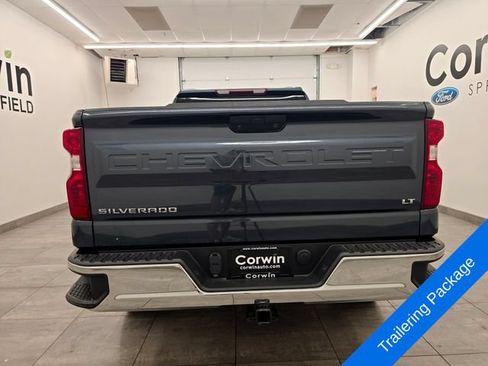 Used 2022 Chevrolet Silverado 1500 LT AWD/4WD image 4