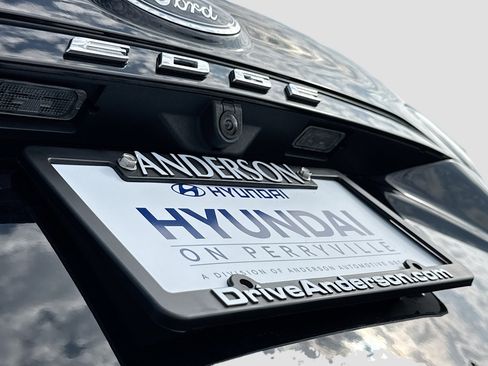 Used 2024 Ford Edge Titanium AWD/4WD image 15