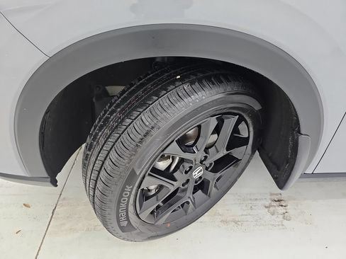 Used 2024 Honda HR-V Sport image 38
