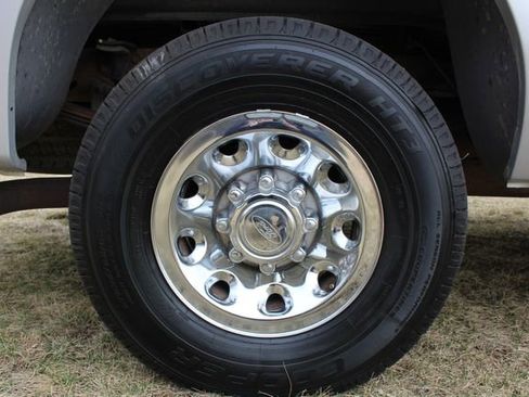 Used 2003 Ford F250 XLT image 34