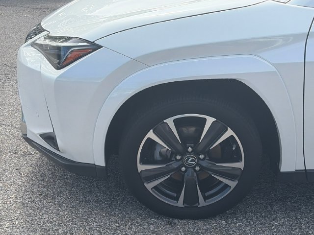 Certified 2024 Lexus UX 250h AWD w/ Premium Package image 9