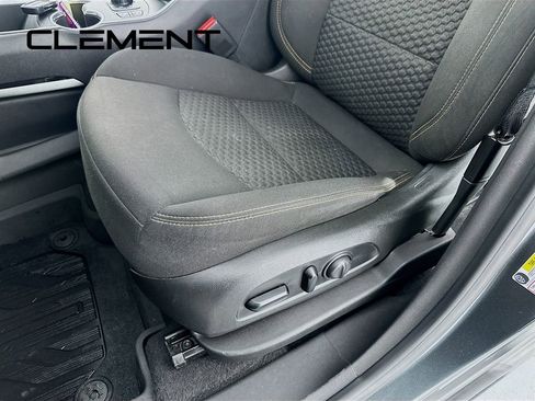Used 2021 GMC Terrain SLE w/ Driver Convenience Package AWD/4WD image 28