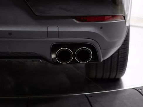 Certified 2026 Porsche Cayenne S AWD/4WD image 20