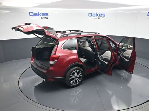 Used 2023 Subaru Forester Limited AWD/4WD image 61