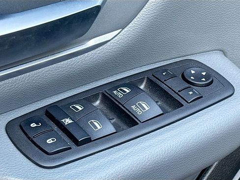 Used 2022 RAM 1500 Lone Star image 17