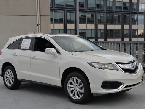 Used 2018 Acura RDX FWD image 9