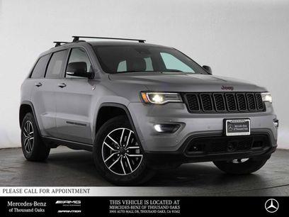 Used 2020 Jeep Grand Cherokee Trailhawk w/ Premium Lighting Group