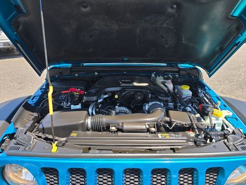 Used 2020 Jeep Wrangler Sport AWD/4WD image 27