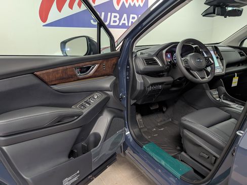 New 2025 Subaru Ascent Touring w/ Popular Package #2 image 34