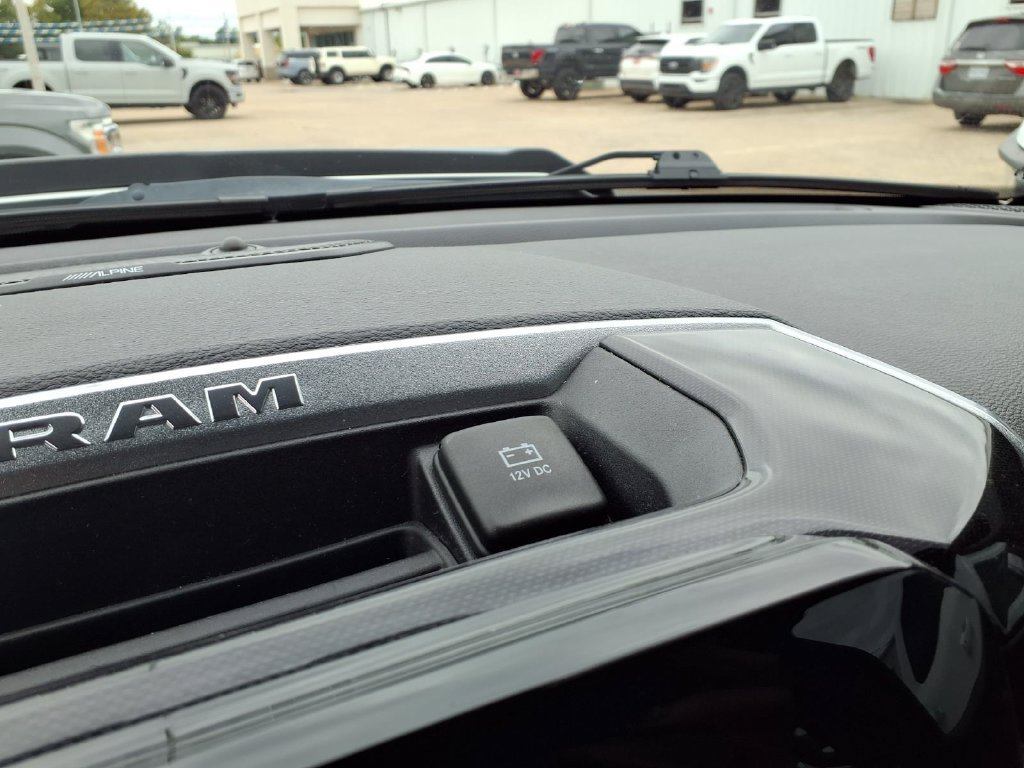 Used 2021 RAM 1500 Laramie w/ Sport Appearance Package AWD/4WD image 6