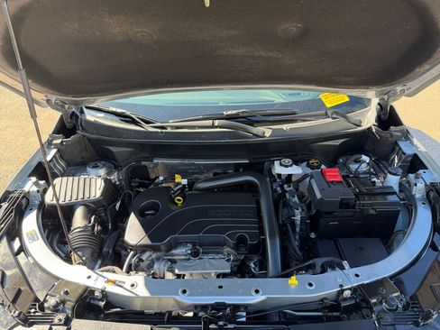 Used 2025 Chevrolet Equinox LT image 31
