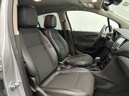 Used 2018 Buick Encore Preferred AWD/4WD image 27