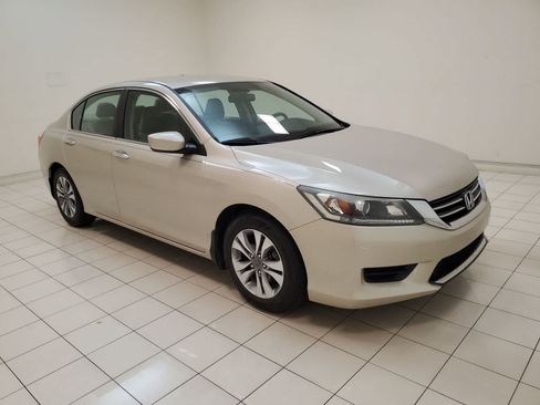 Used 2014 Honda Accord LX image 23